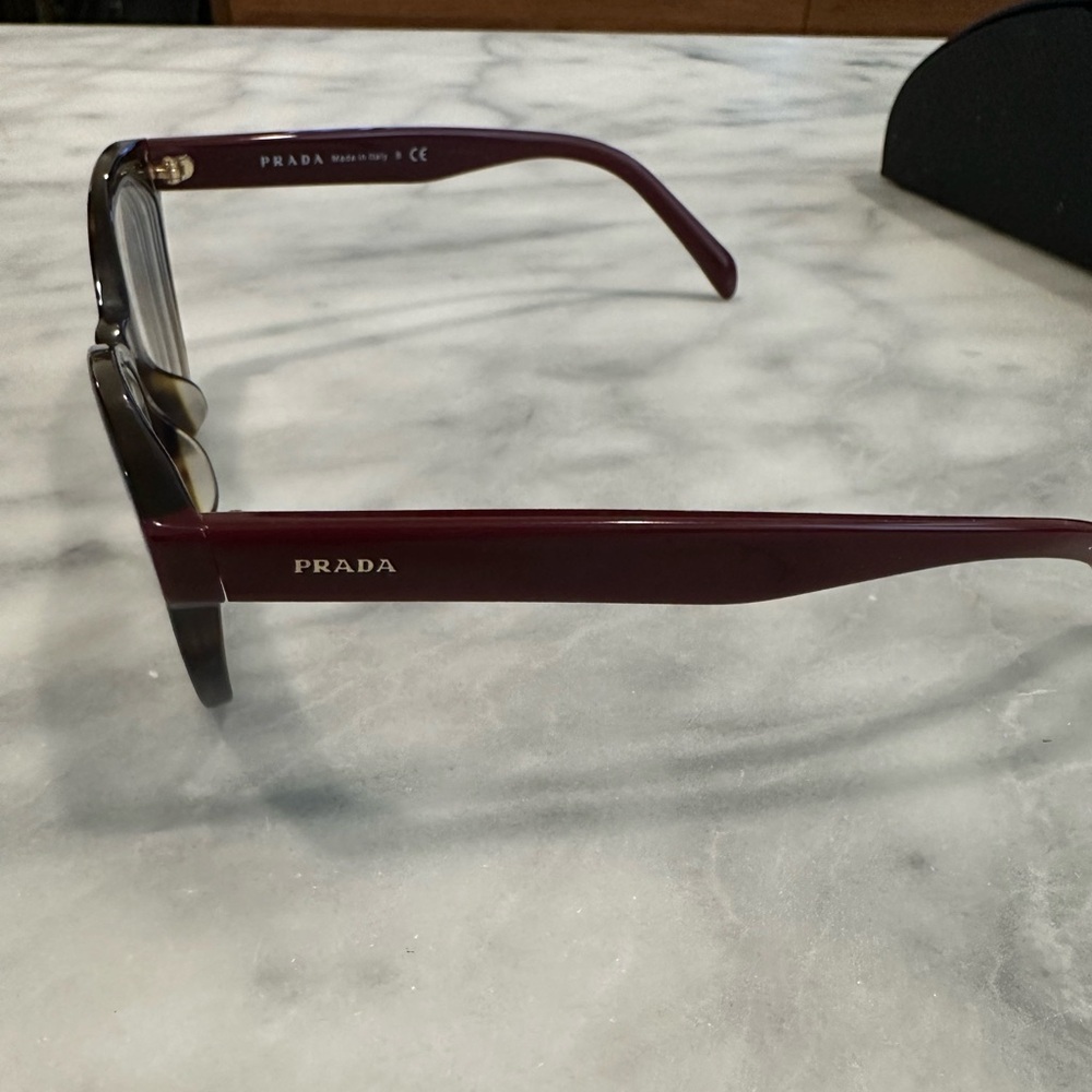PRADA - Prescription Glasses - Cat Eye frames, black & maroon - Picture 6 of 7